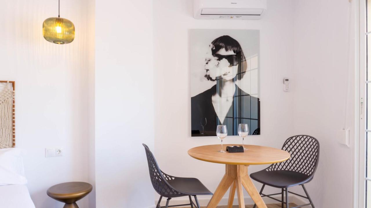Apartment Carihuela Beach Malaga Торремолінос Екстер'єр фото